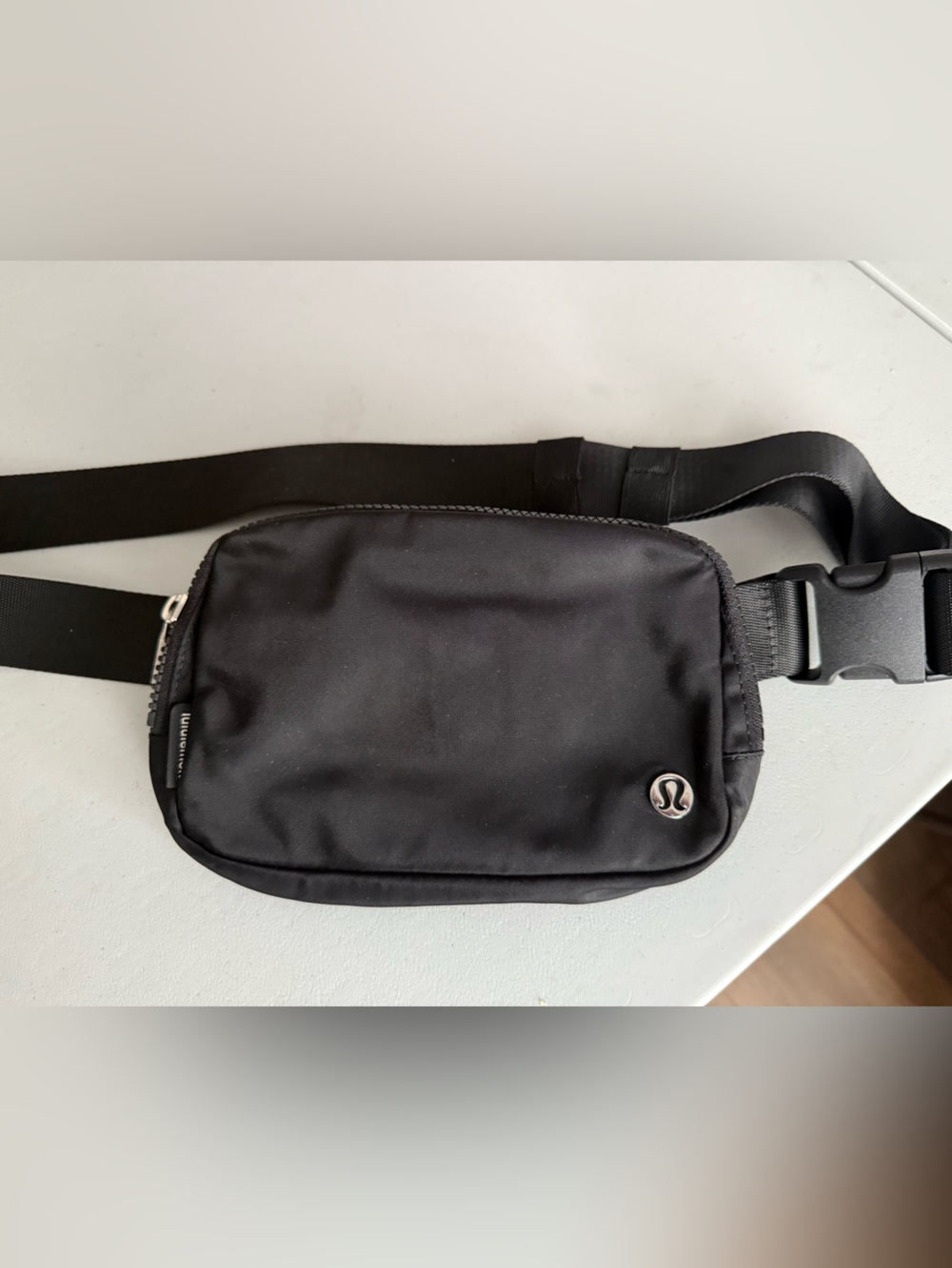lululemon Everywhere Belt Bag 1L